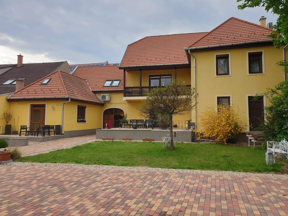 Property building, Parking