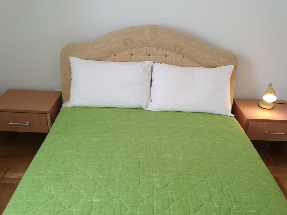 Bed, Decorative detail