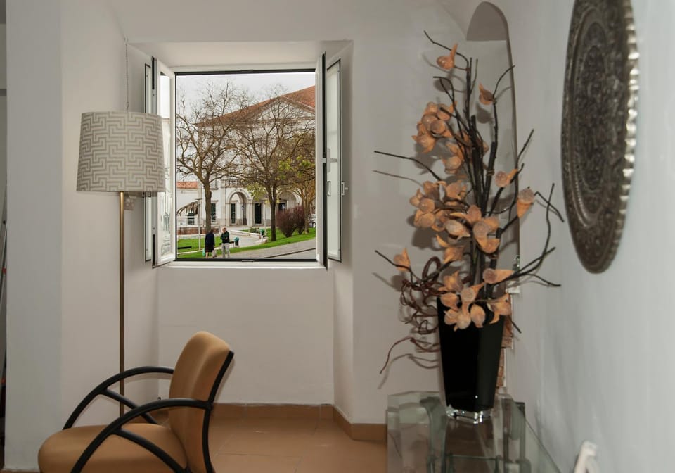 Property building, Decorative detail, Garden view