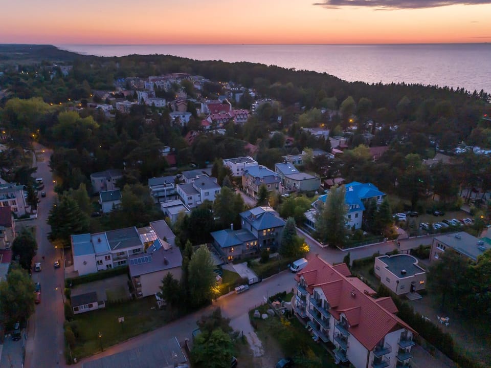 Property building, Bird's eye view