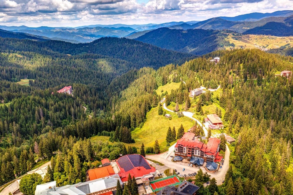 Snezhanka Hotel Pamporovo- All inclusive & Swimming pool Hotel in Bulgaria