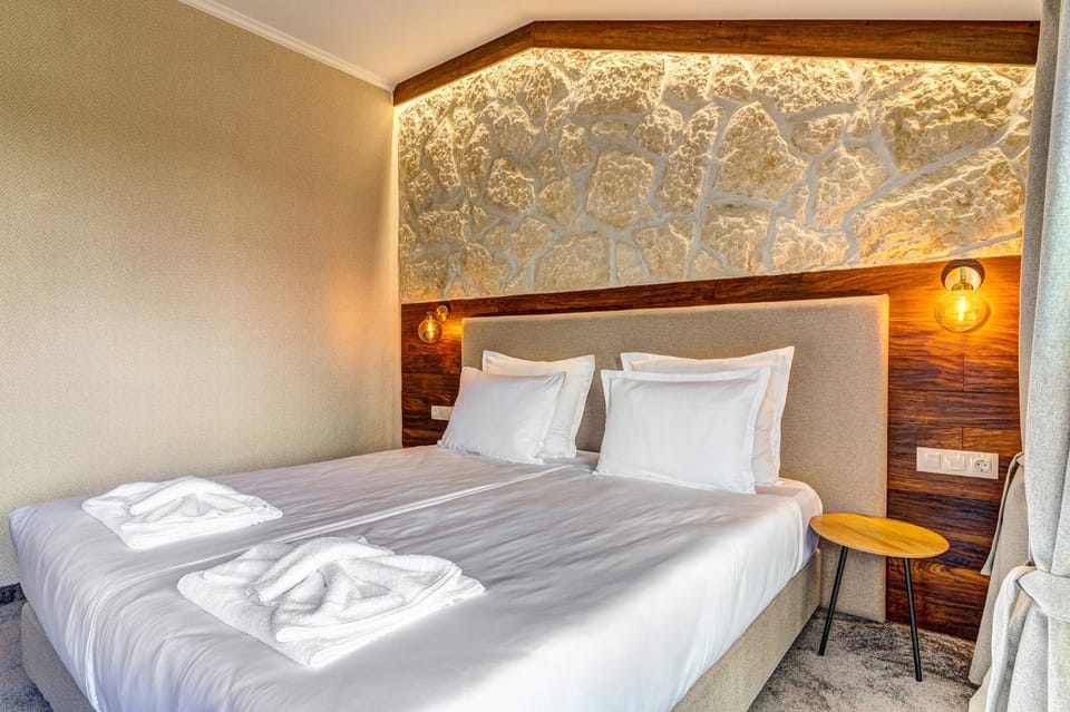 Snezhanka Hotel Pamporovo- Half board included & Swimming pool Hotel in Bulgaria