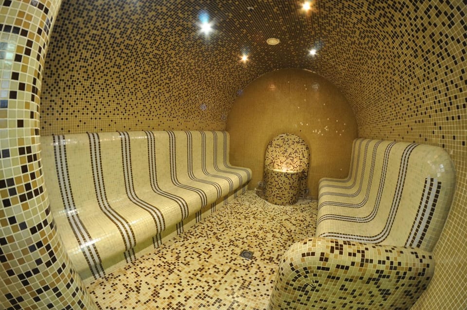 Rhodopi Home Hotel Chepelare- Half Board & Wellness Hotel in Plovdiv Province