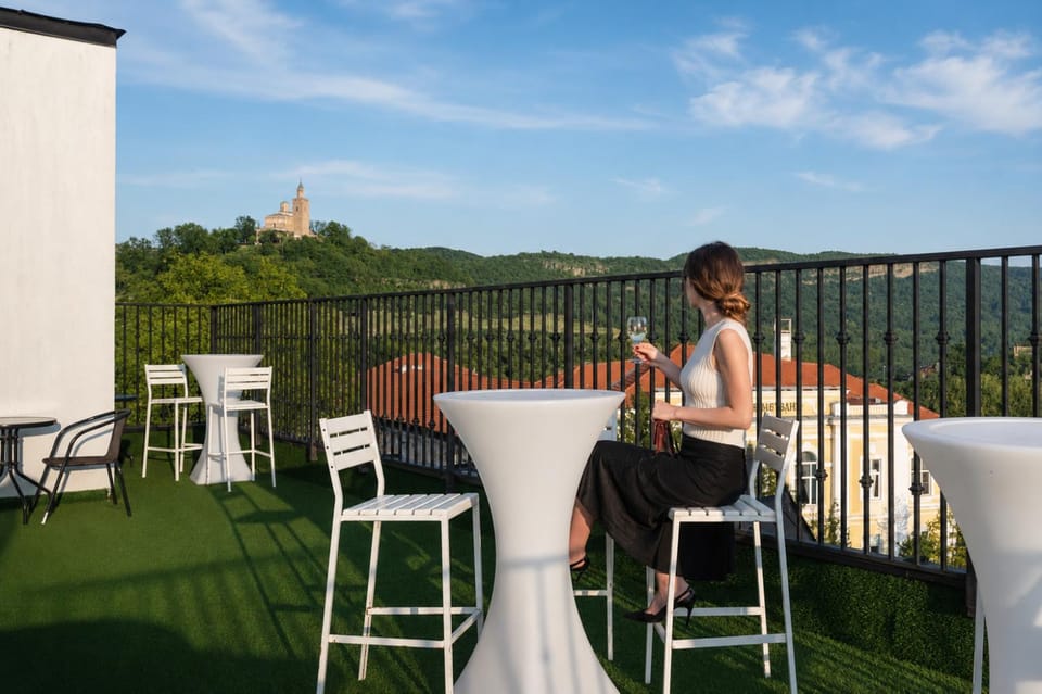 Balcony/Terrace, Landmark view