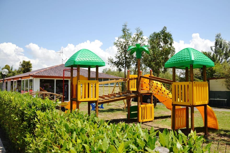 Day, Children play ground
