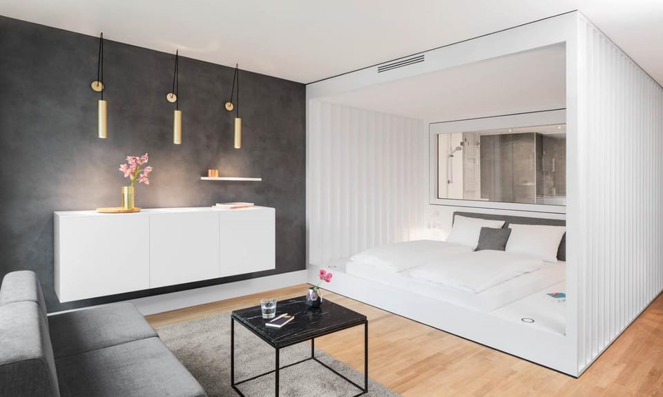 Seating area, Bedroom
