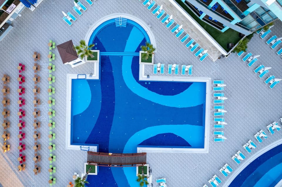 Bird's eye view, Pool view, Swimming pool, sunbed