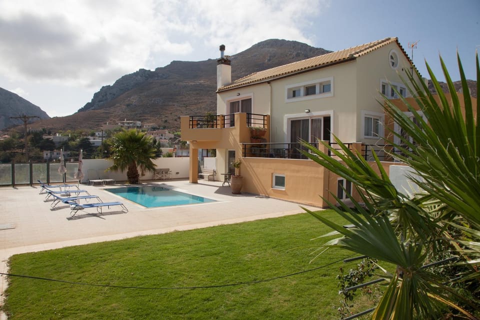 Patio, Garden view, Swimming pool