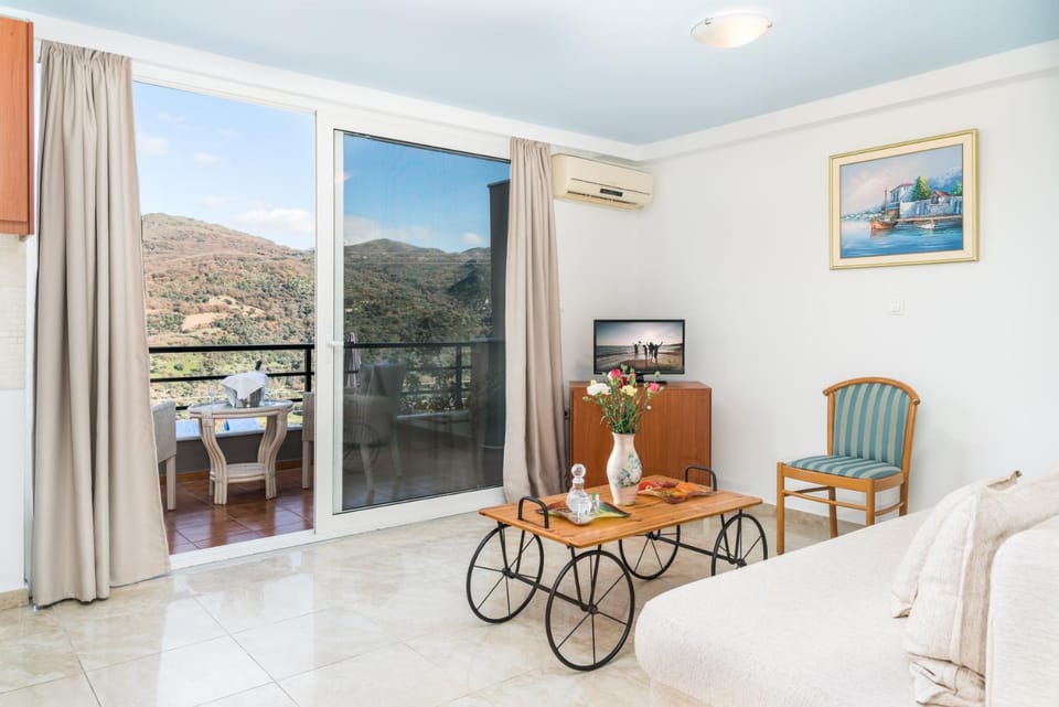 Villa Frati Gorge Apartment in Crete