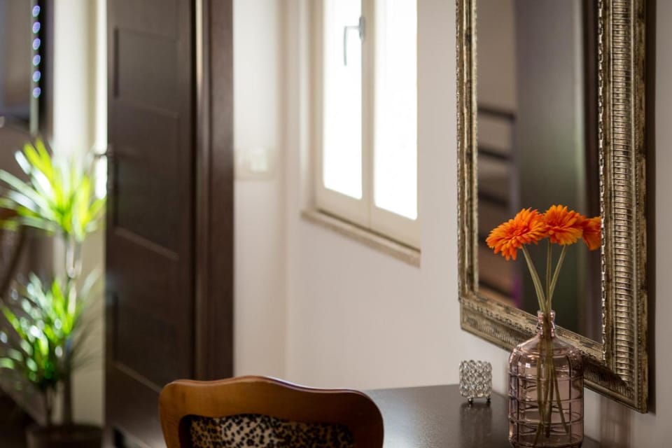 Decorative detail, Bedroom