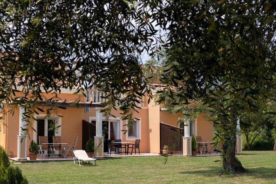 Ballas Paradise Apartment in Roda