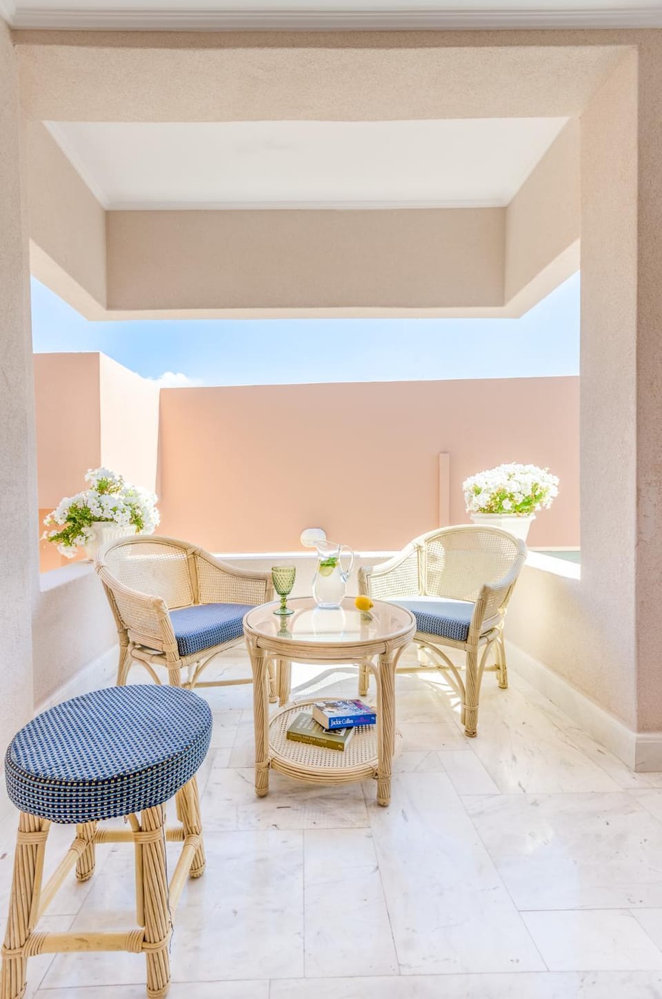 Seating area
