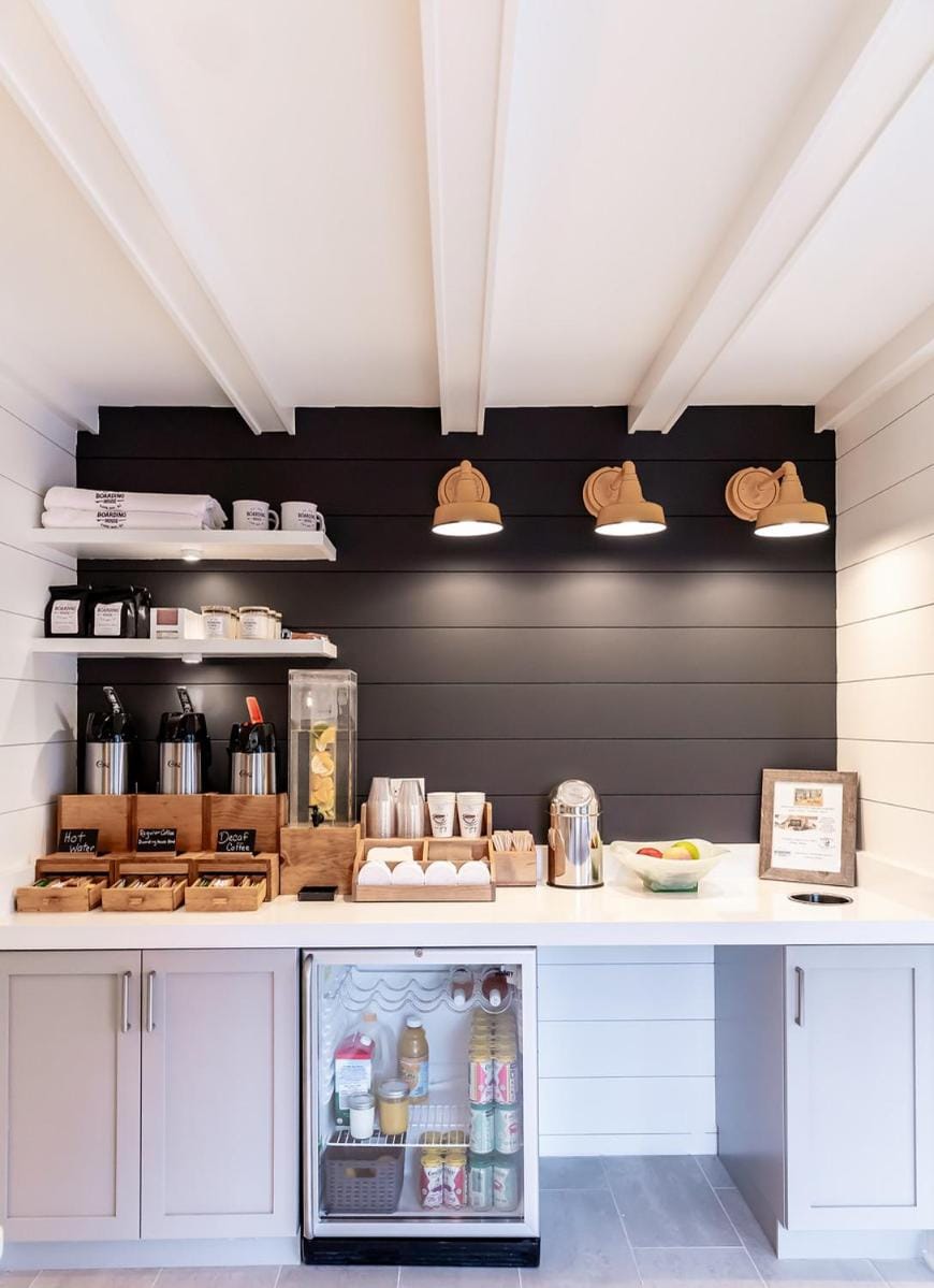 Coffee/tea facilities
