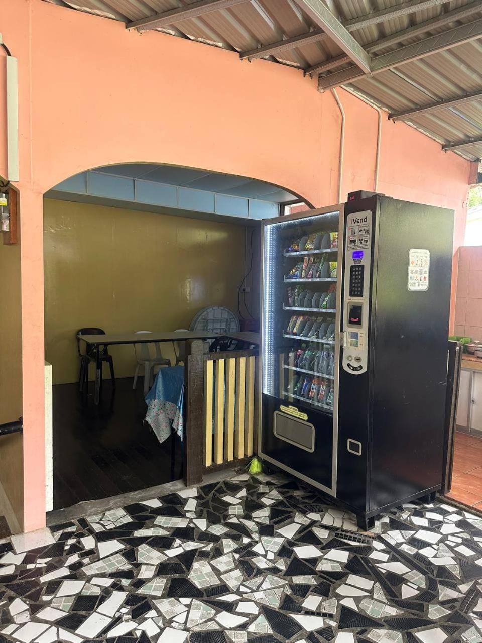 vending machine