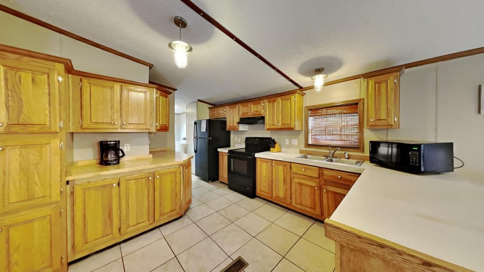 Put-in-Bay Island Club #74 House in South Bass Island