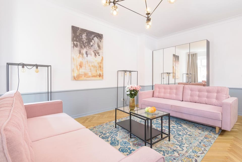 Living room, Other, Photo of the whole room, Decorative detail, Seating area, group of guests