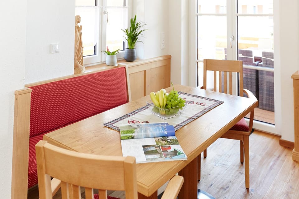 Balcony/Terrace, Seating area, Dining area