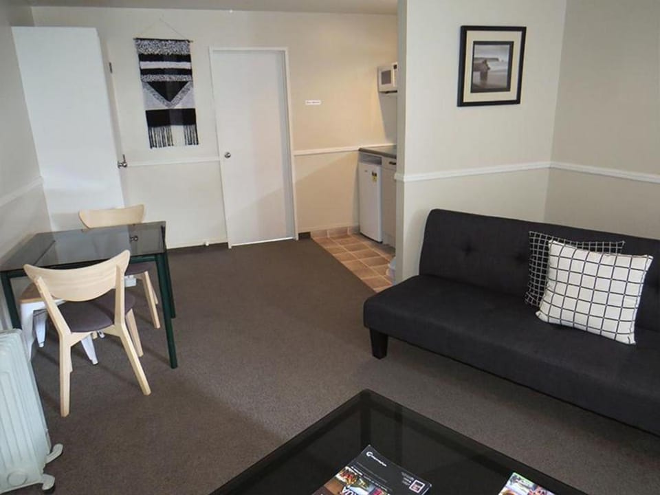 Living room, Dining area, Bedroom