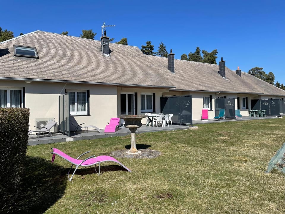 Les Gîtes du Paradis House in Auvergne-Rhône-Alpes