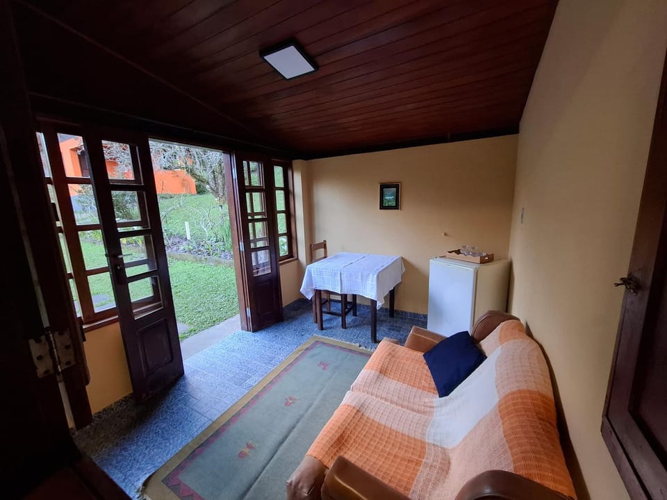 Living room, Garden view, minibar