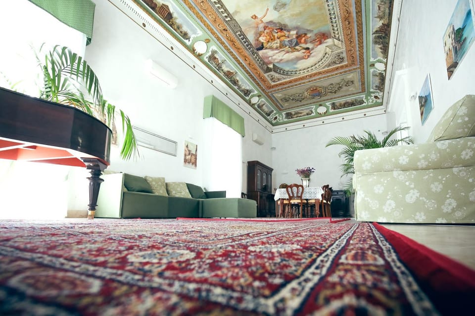 Communal lounge/ TV room, Lounge or bar, Meeting/conference room