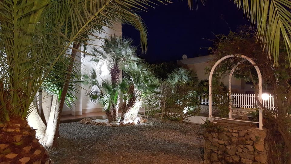 Property building, Garden