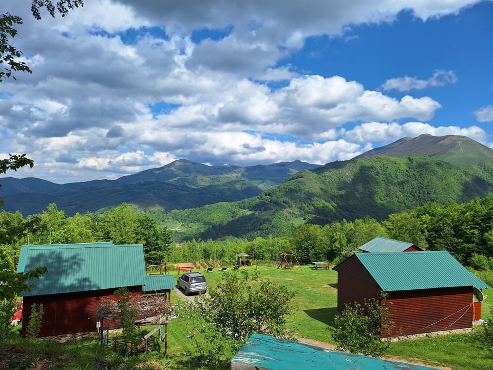 Property building, Garden view, Garden view, Mountain view, Inner courtyard view