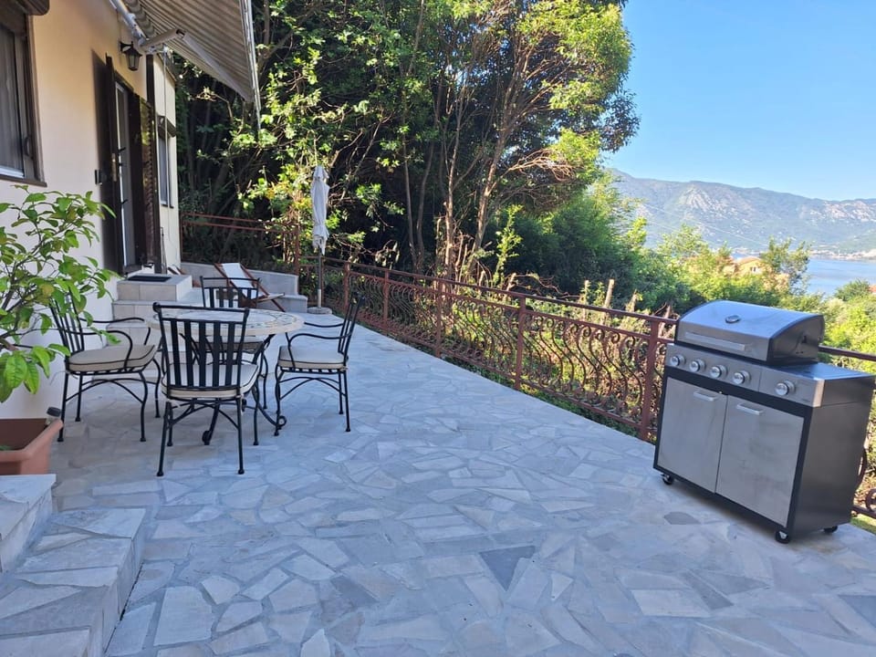 Aneta Apartments Apartment in Kotor Municipality