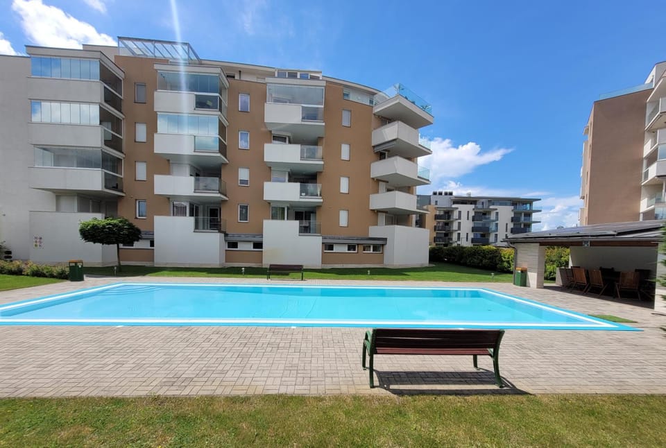 Property building, Swimming pool
