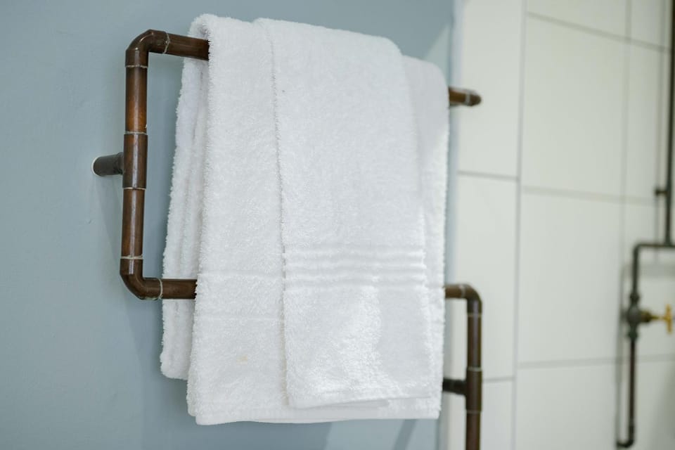 Bathroom, towels