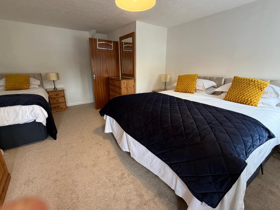 Elm Grove Mews 2 Cottage House in Saint Florence