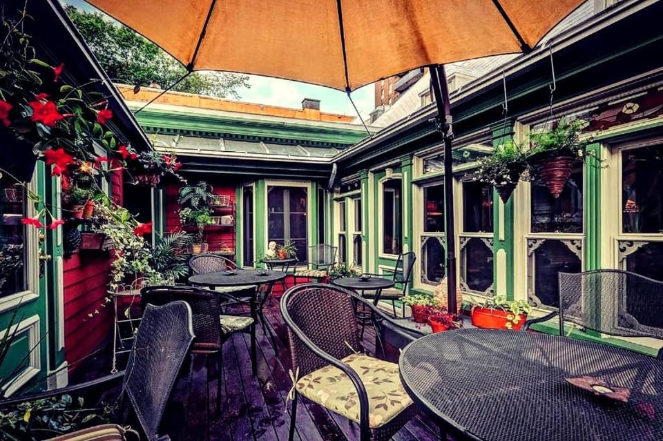 Patio, Balcony/Terrace