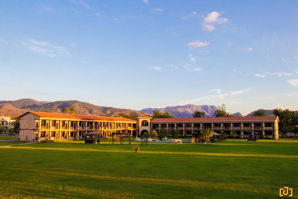Property building, Natural landscape, Mountain view
