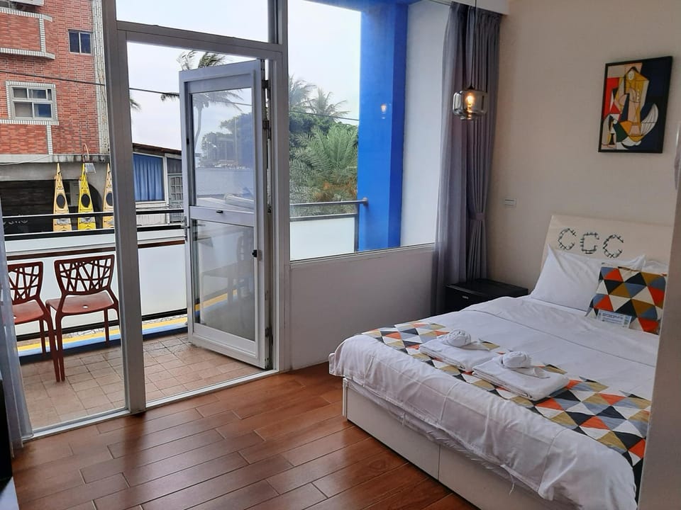 Balcony/Terrace, Photo of the whole room, Seating area