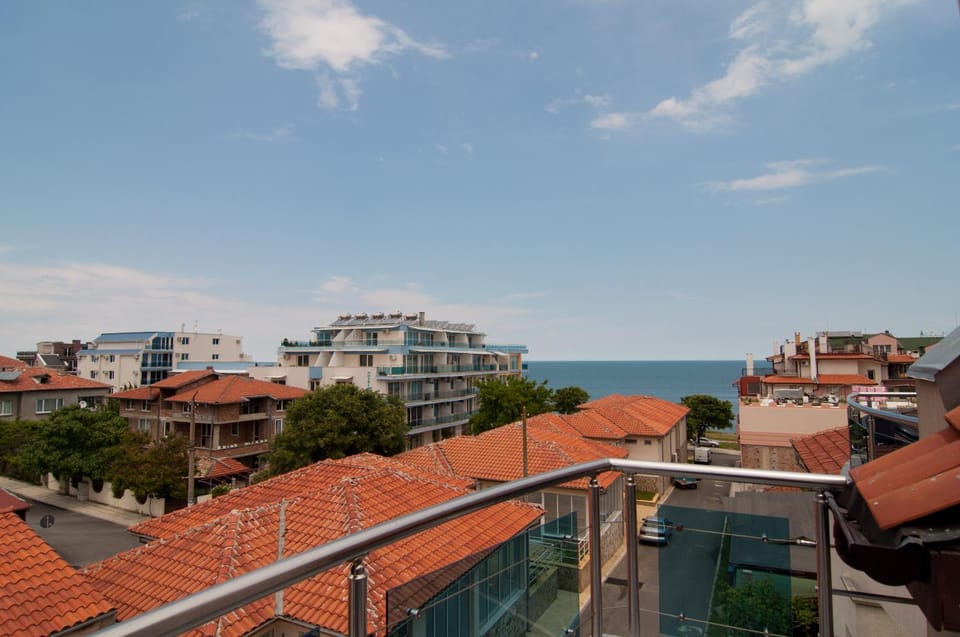 Guest House Hiora Bed and Breakfast in Burgas Province