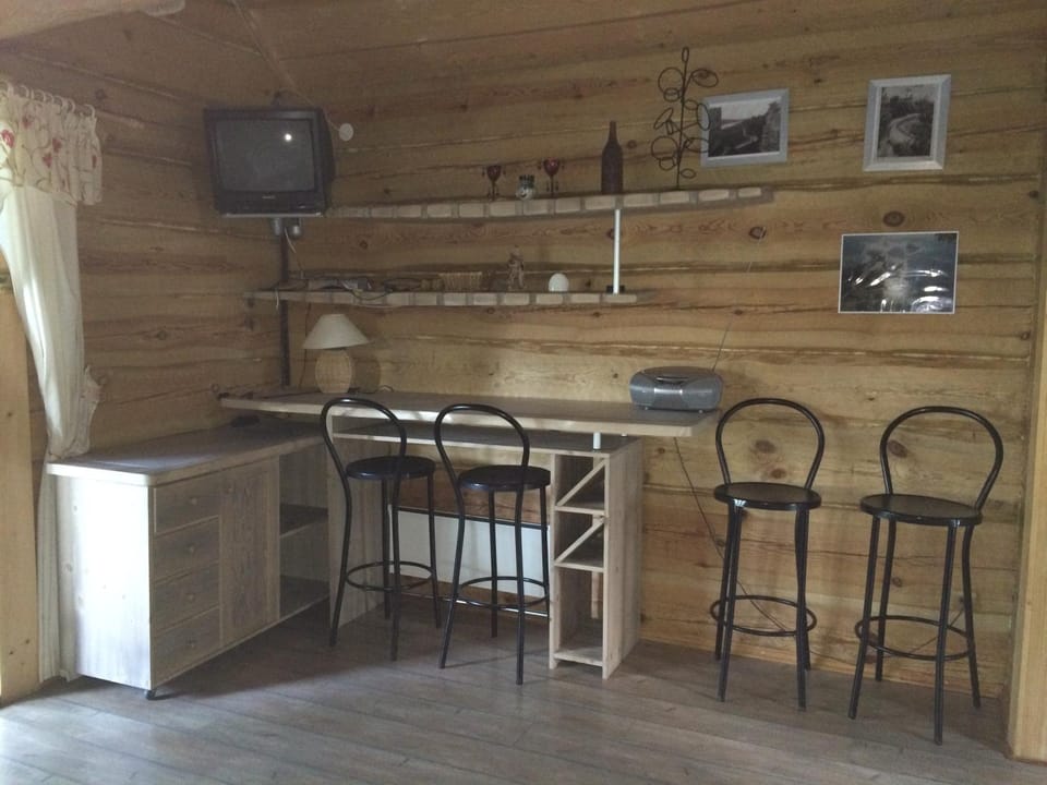 Kitchen or kitchenette, Photo of the whole room, Decorative detail