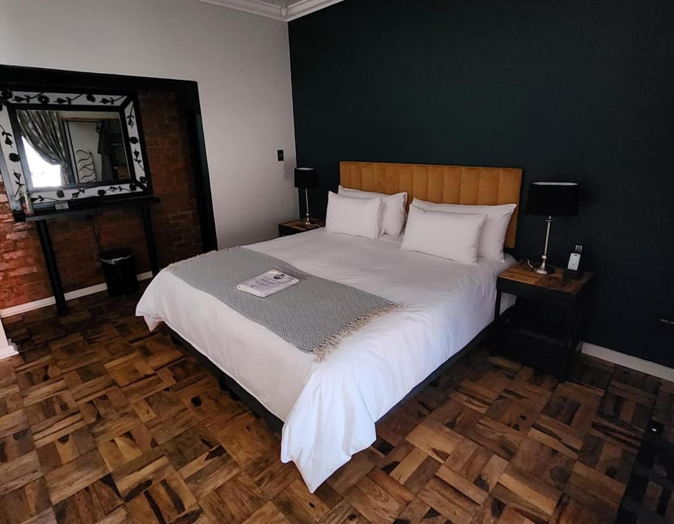 50 ON GREEFF Bed and Breakfast in North West, South Africa