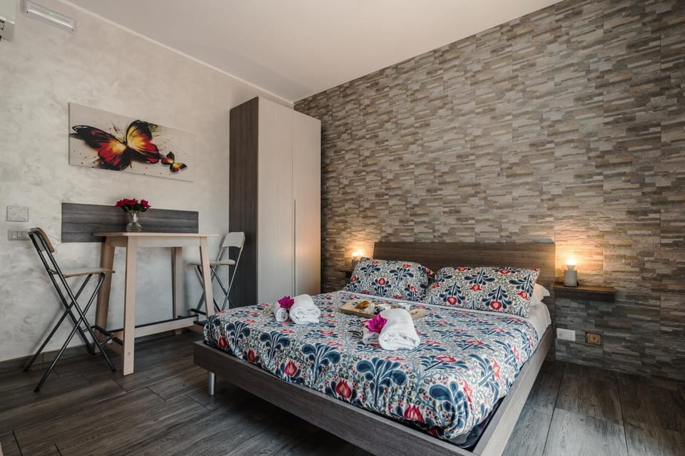 Bed, Bedroom, wardrobe