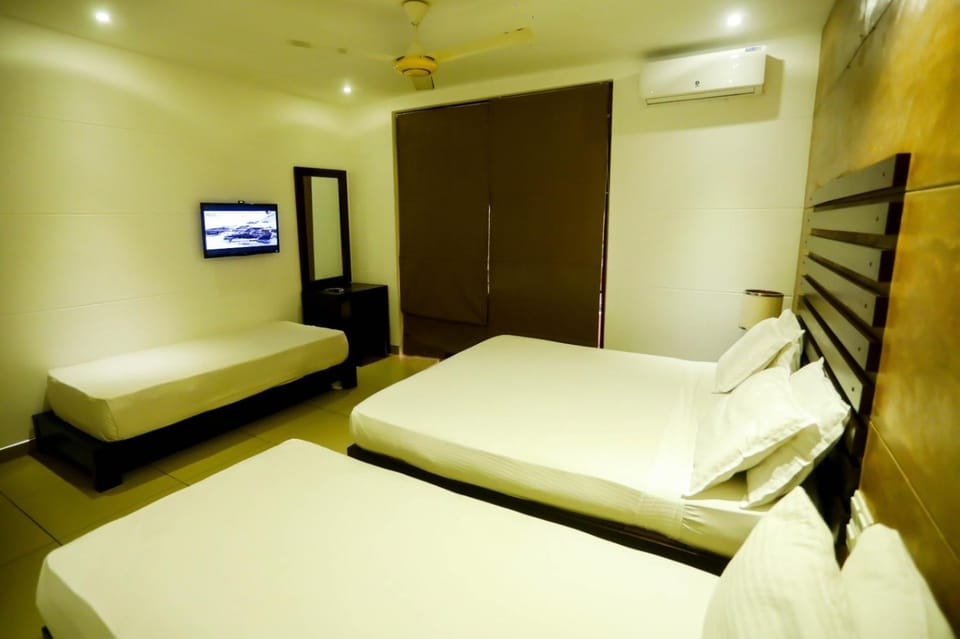 Summerside Residence Hotel in Negombo