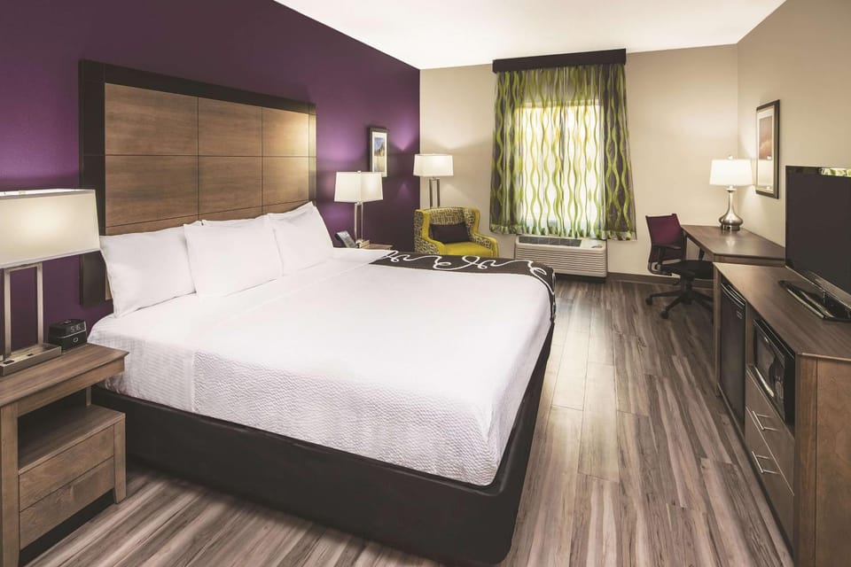 Photo of the whole room, On site