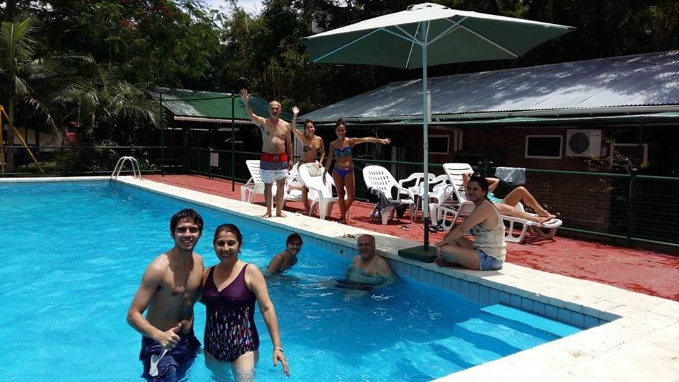 Pool view, Family