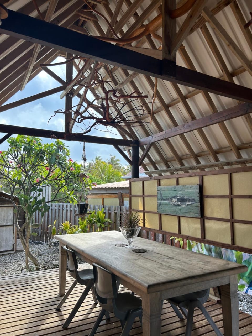 Dining area, Internal: Not applicable to any particular room