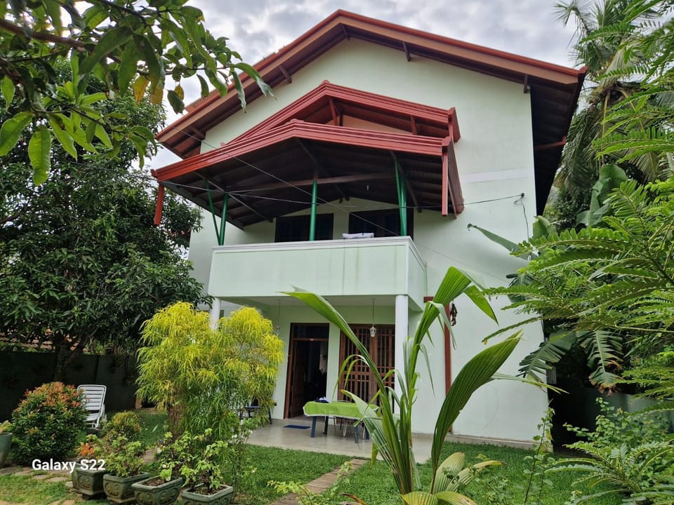 Haus Berlin Apartment in Negombo