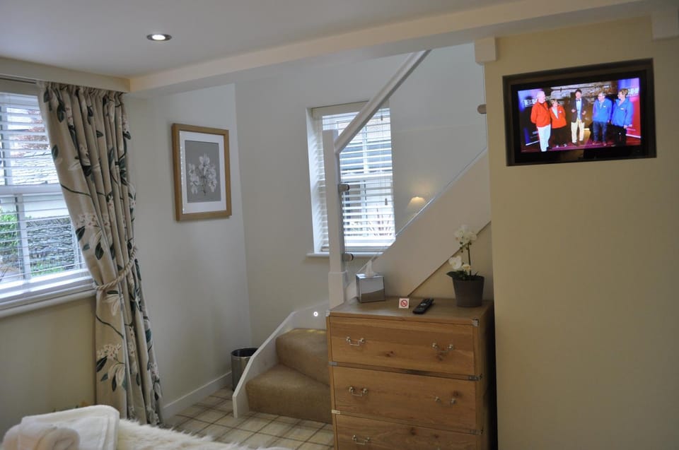 Day, View (from property/room), Decorative detail