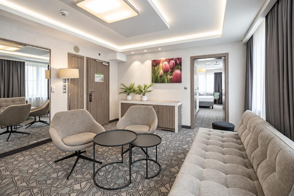 Living room, Seating area, air conditioner