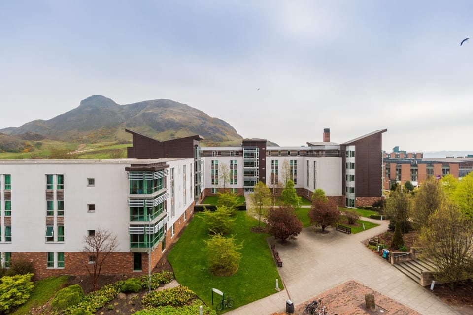 Property building, Natural landscape