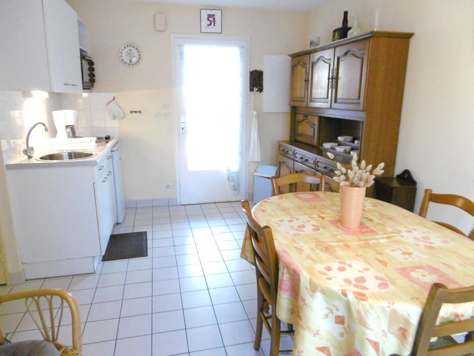 Maisonnette Maria Villa in Brittany