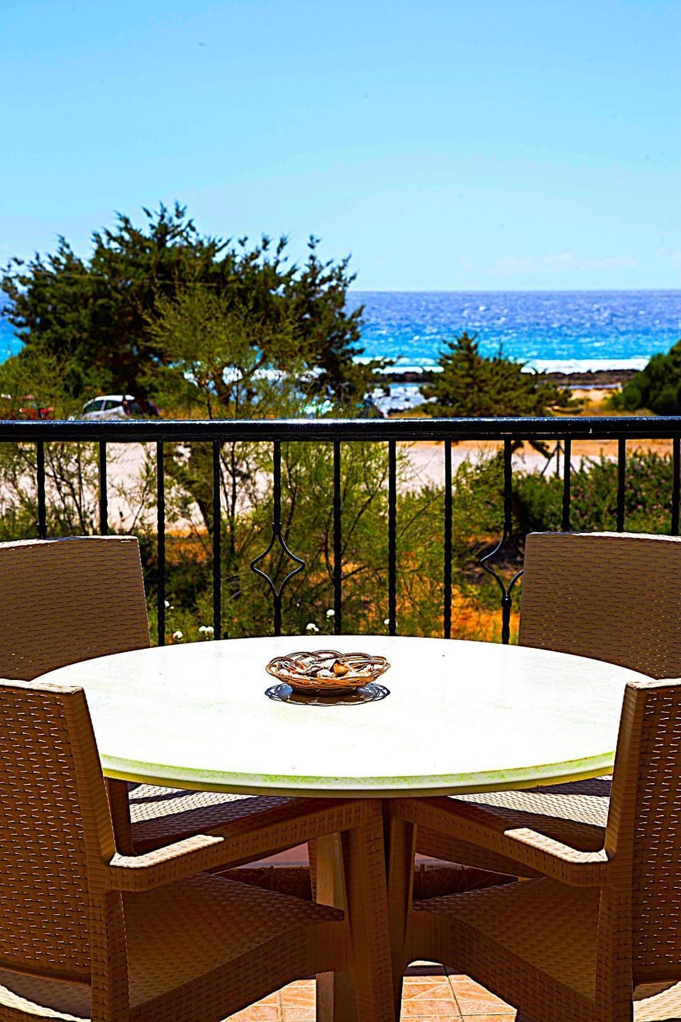 Natural landscape, View (from property/room), Balcony/Terrace, Seating area, Sea view