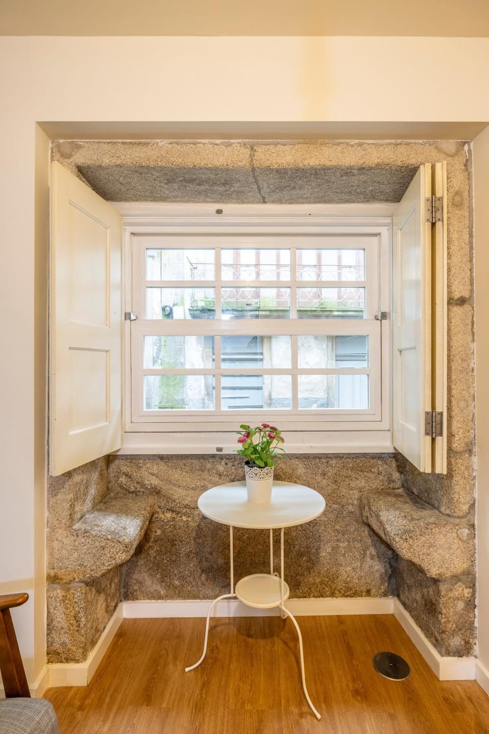 Living room, Decorative detail