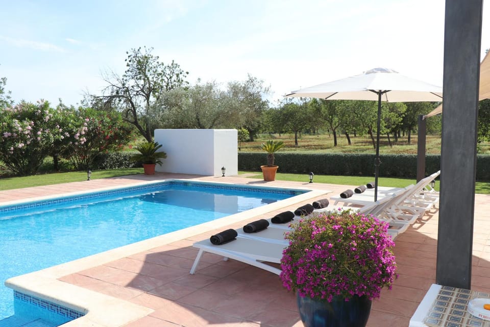 Off site, Swimming pool, Swimming pool